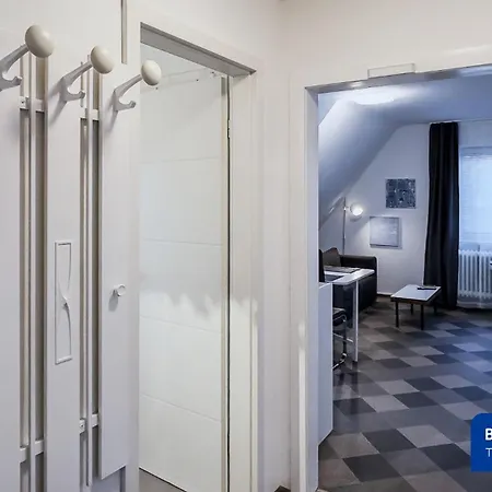 Kassel - Gemütliches Mit Parkplatz, Self-check-in&wlan - Onen8