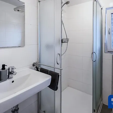 Apartamento Kassel - Gemütliches Mit Parkplatz, Self-check-in&wlan - Onen8 Fuldatal