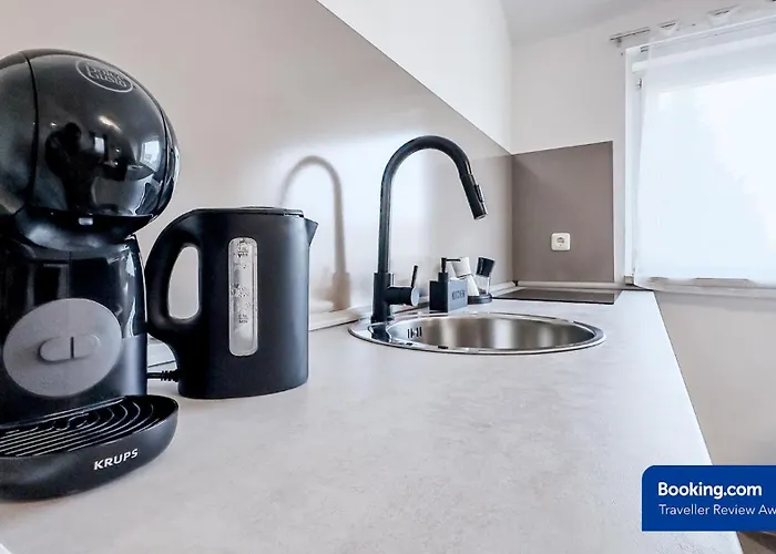 Apartamento Kassel - Gemütliches Mit Parkplatz, Self-check-in&wlan - Onen8 Fuldatal